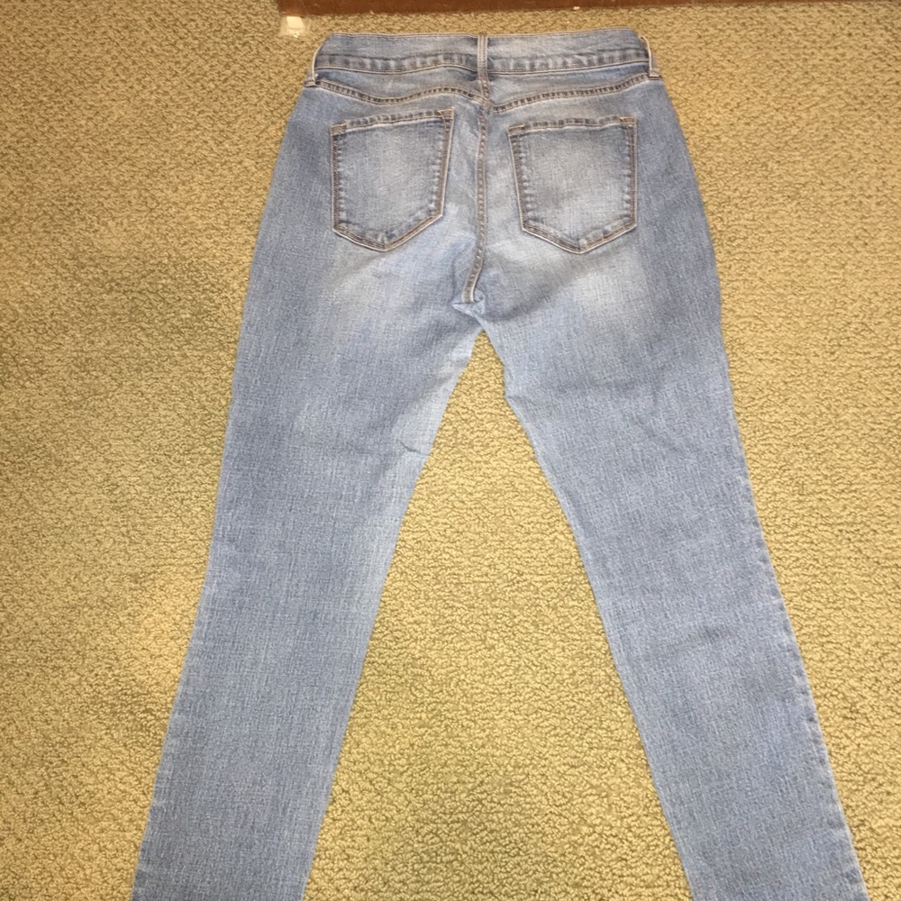 Jeans - Picture 2 of 2